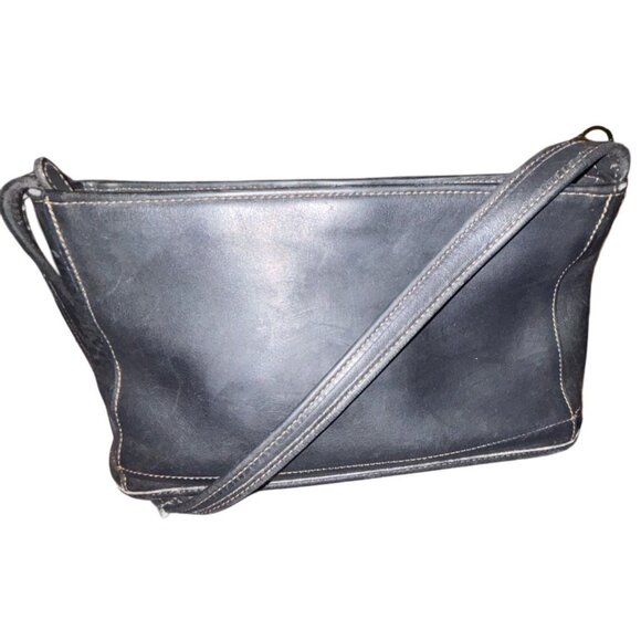Coach Vtg Dark Blue Glovetanned Leather Shoulder Bag, Small Shoulder Bag - Picture 1 of 7